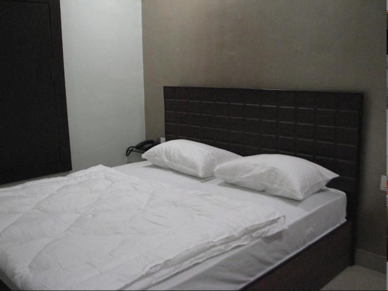 Hotel Confirm Inn Kota 코타 외부 사진